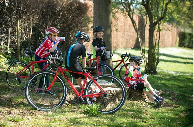 イギリス発、革新的な子ども専用スポーツバイク、フロッグバイクスの取り扱いを開始いたします！ | NEWS & TOPICS | 株式会社ポディウム